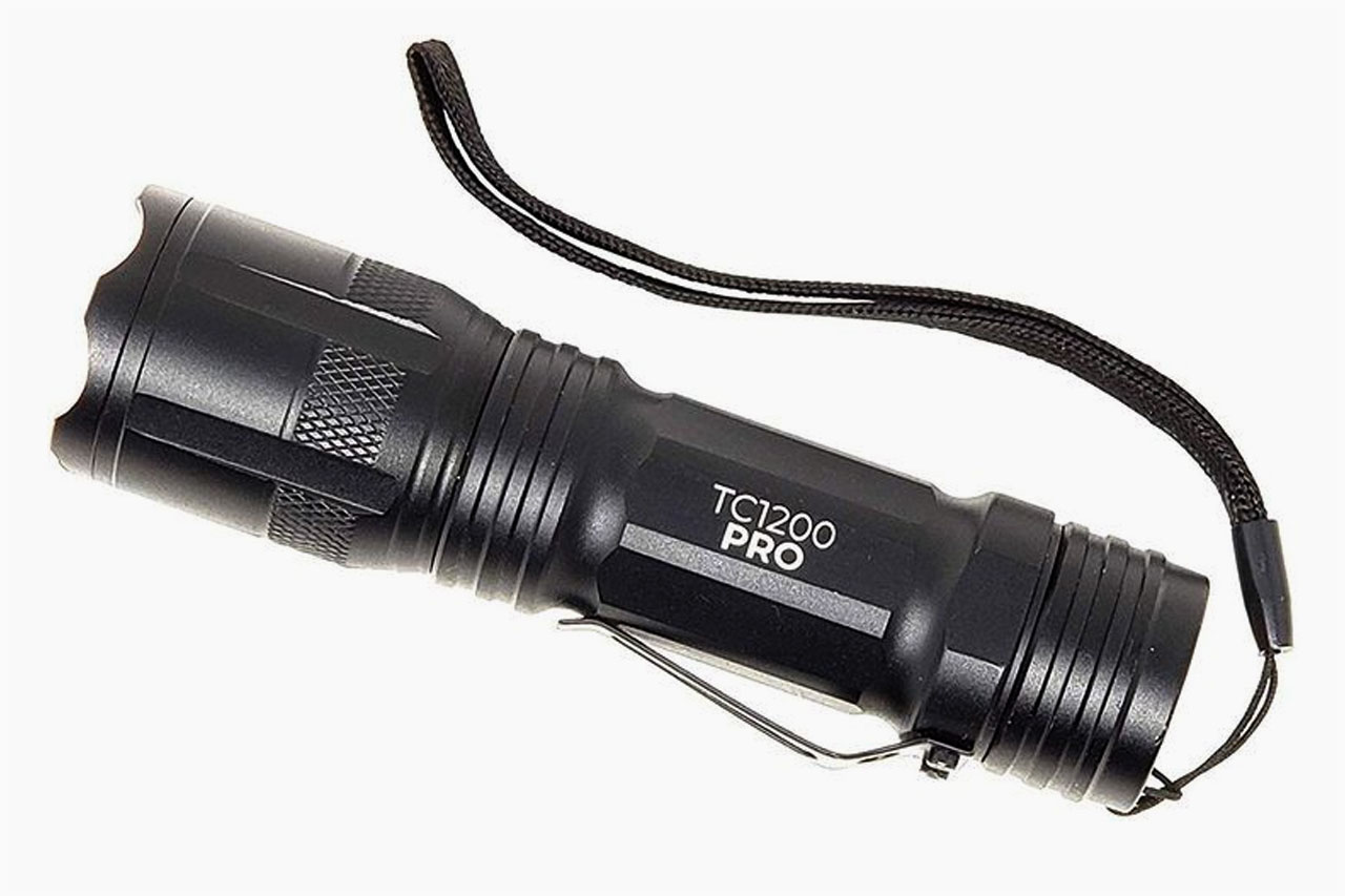 TC1200 Pro Flashlight
